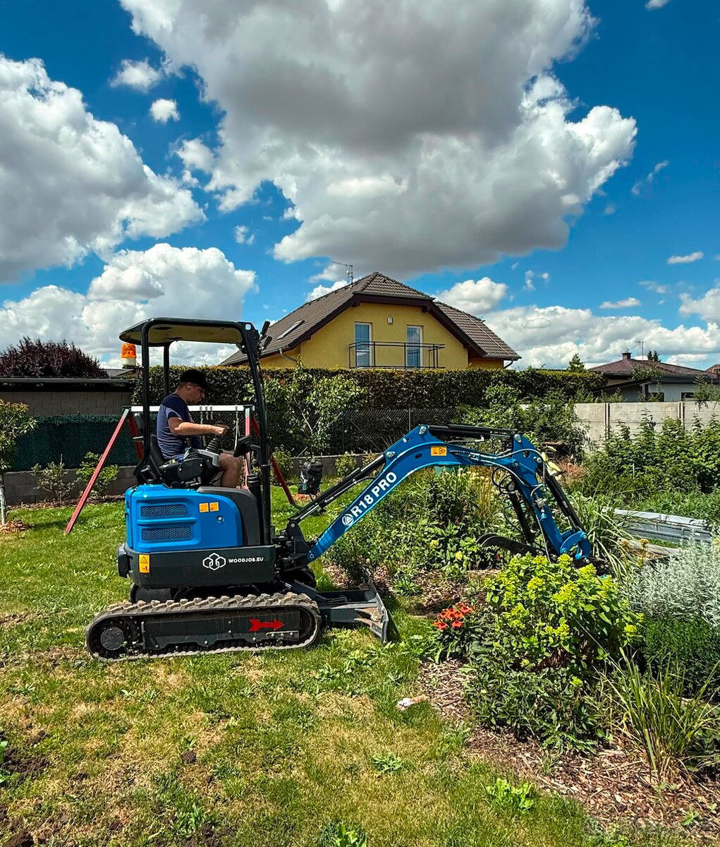Minibagr RIPPA R18 - 4