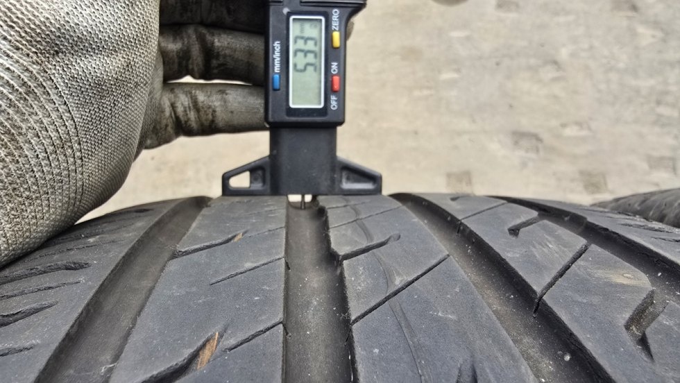 Letní pneu 225/45/17 Semperit - 4