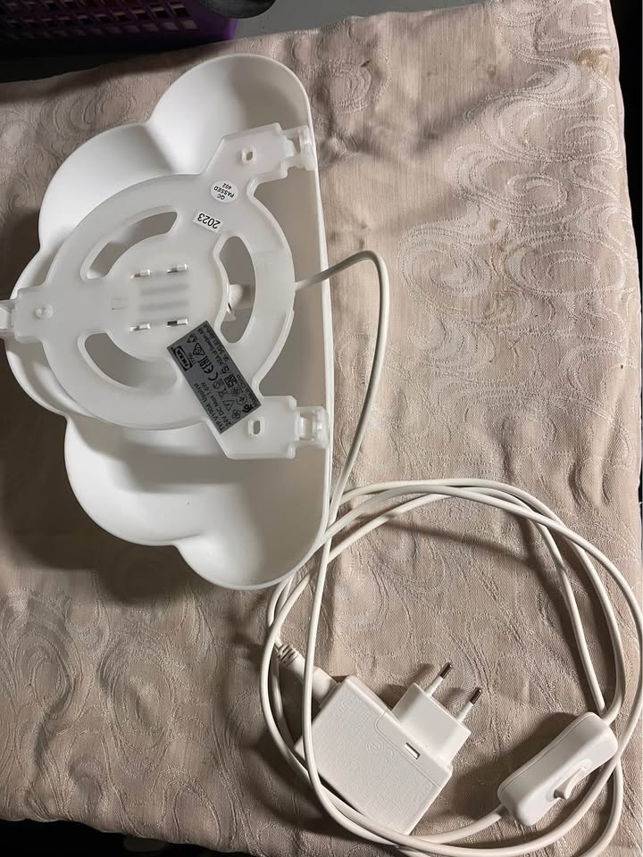 Světlo IKEA UPPLYST (mrak) - 4