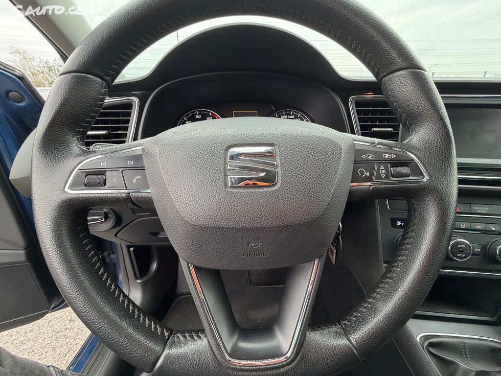 Seat Leon, 1.4TSI-92KW-STYLEREZERVACE - 4