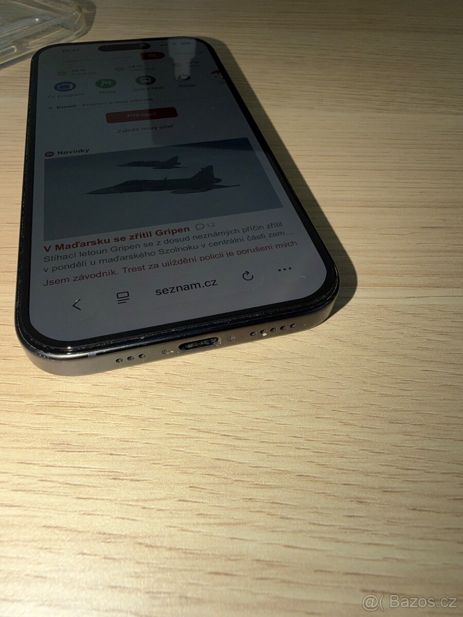 Iphone 15 (128GB) - 4