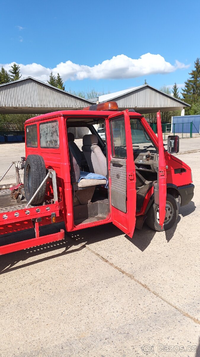 Iveco daily 49,10 odtahovka