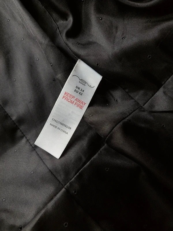 Zimní originální kabát s vysokým podílem vlny - 4