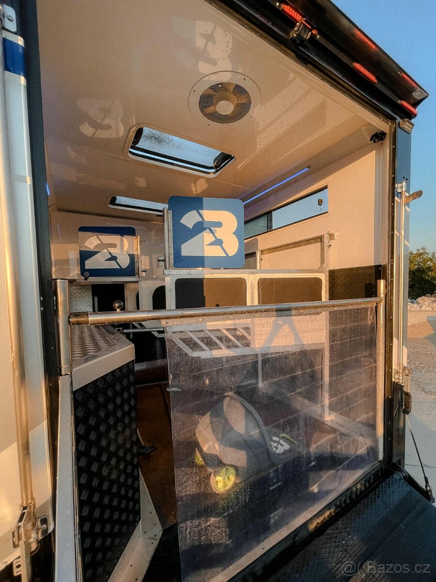 Iveco prepravnik na koně - 4