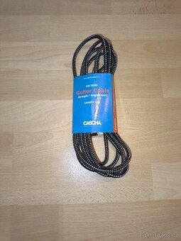 kytarové efekty + potřebné příslušenství - 4