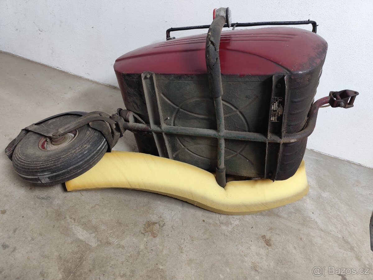 Prodám přívěsný vozík Pav 40 - 4