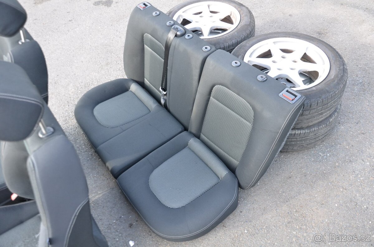 Škoda Fabia 1 - sedačky Sportline, vyhřívané - 4
