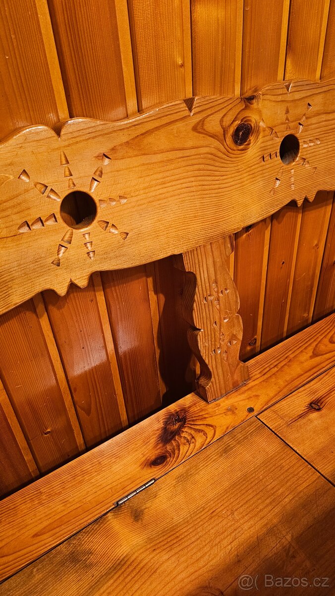 Retro stůl s lavicí a židlemi - 4