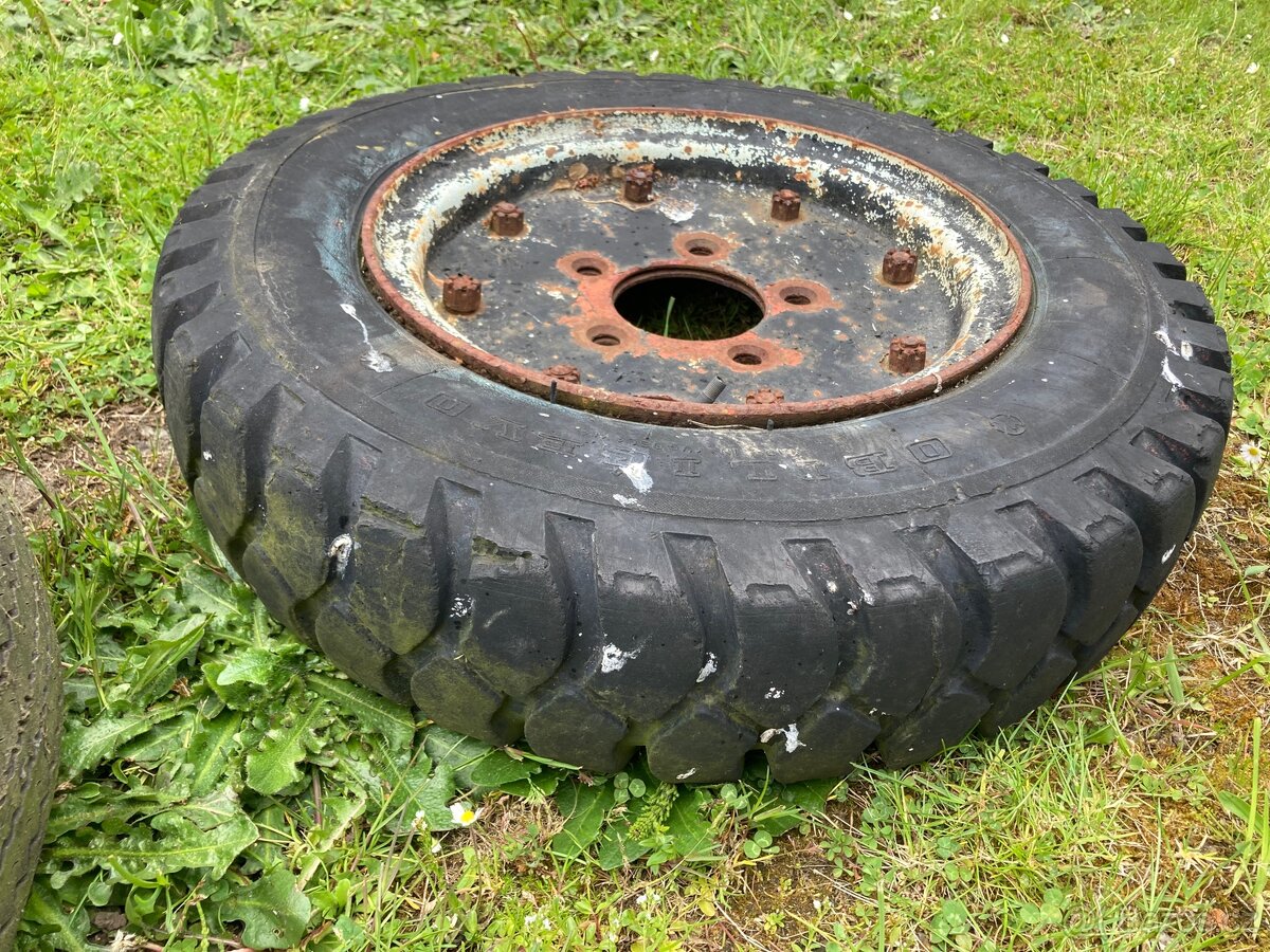 Kola vzv, zemedelska technika - 4