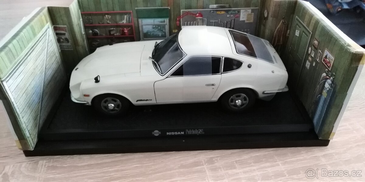 Nissan Fairlady Kyosho 1:18 - 4