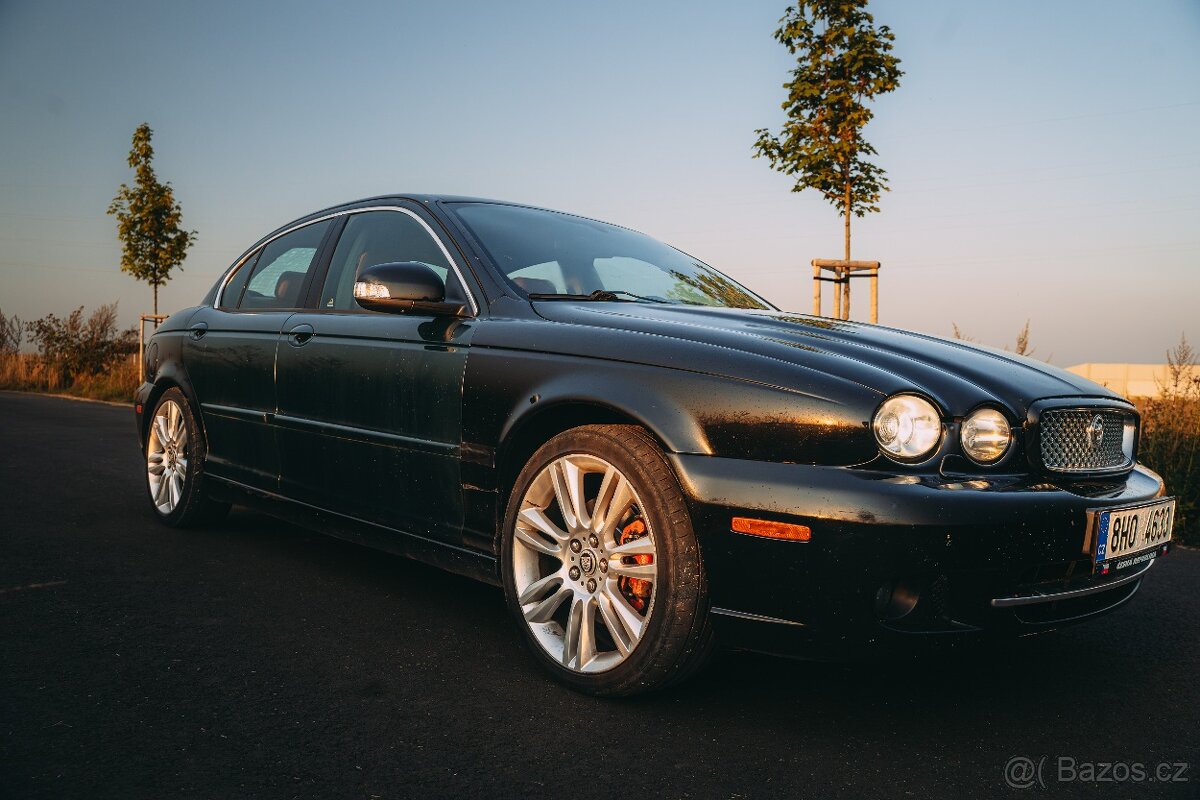 Jaguar X-Type 2.5l V6 4x4 - 4