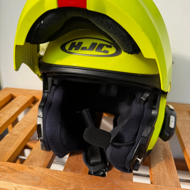 Vyklápěcí helma HJC - 4