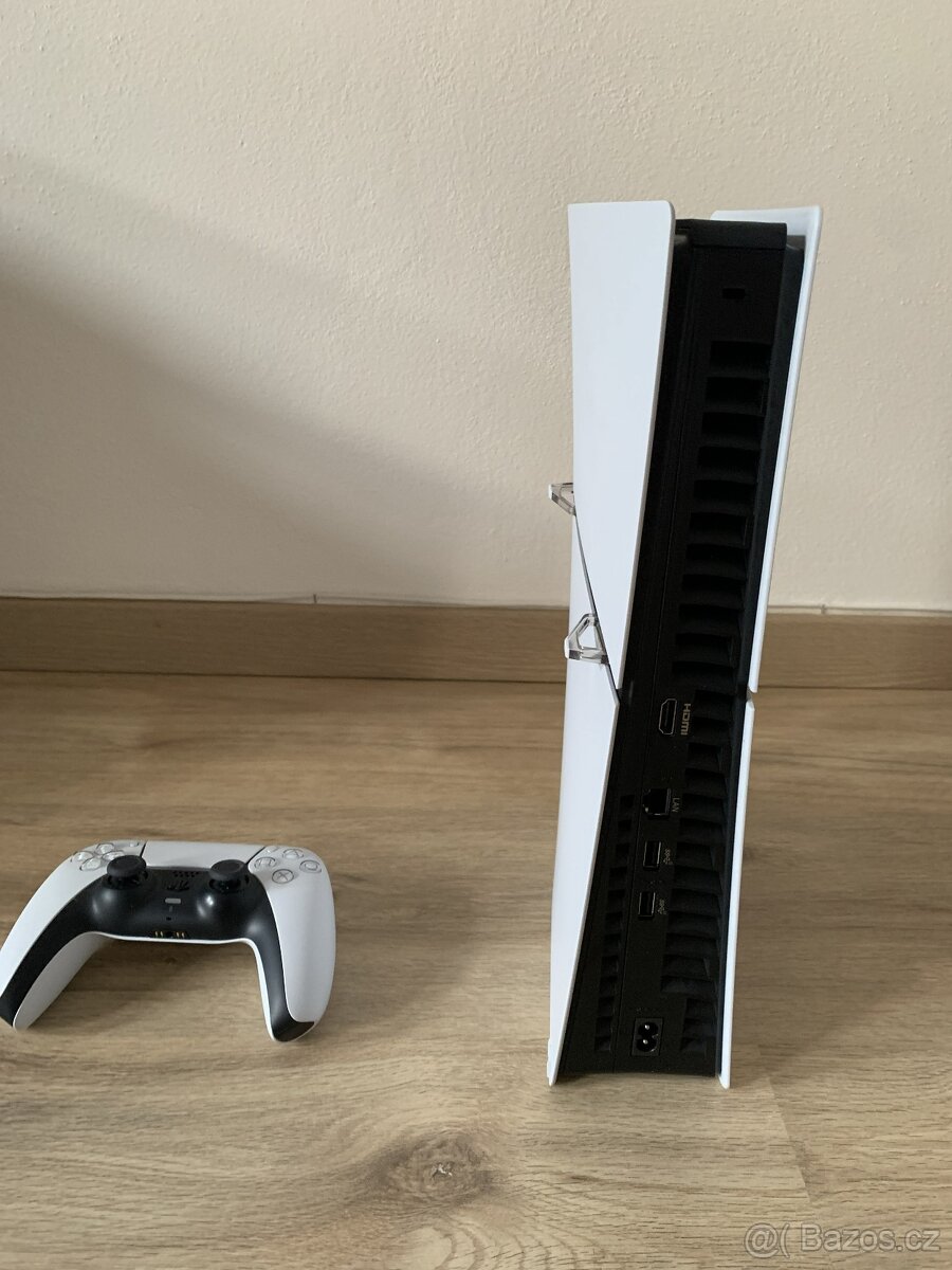 PlayStation 5 (Slim) Digital Edition - 825GB + 1TB SSD - 4