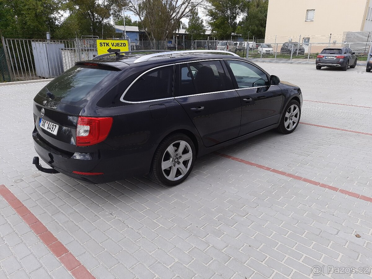 Škoda Superb II combi facelift, 8/2013 - 4
