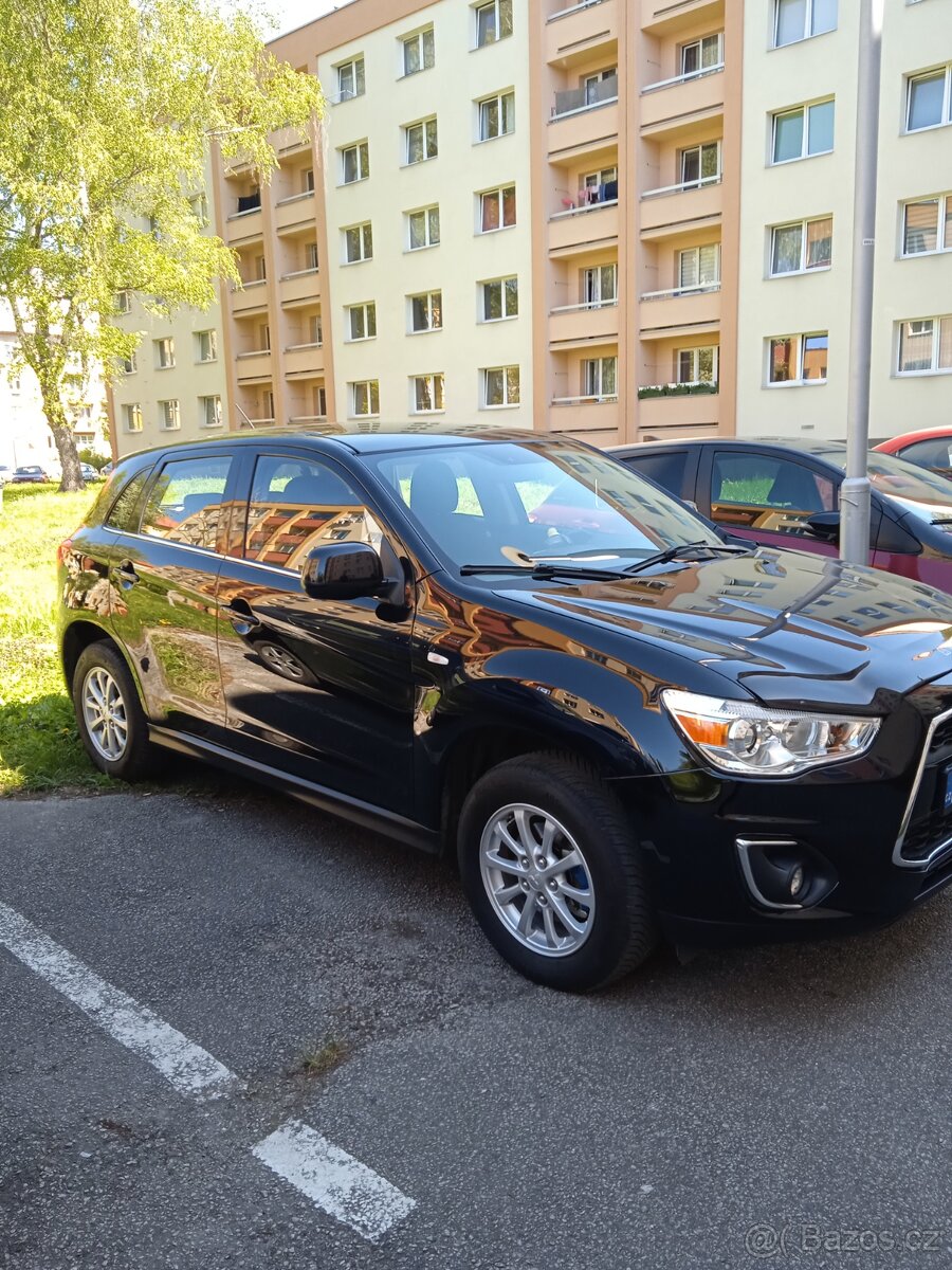 Mitsubishi ASX - 4