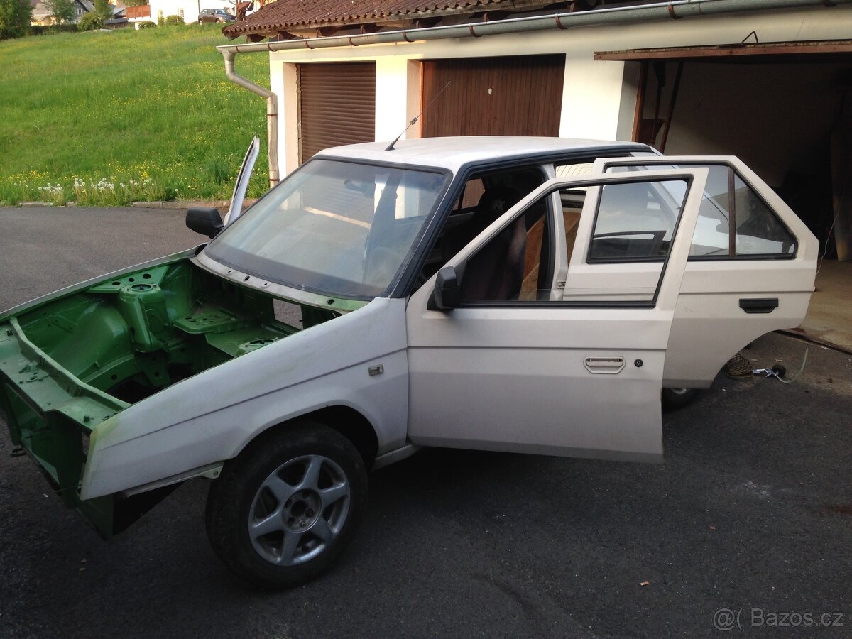 škoda favorit - 4