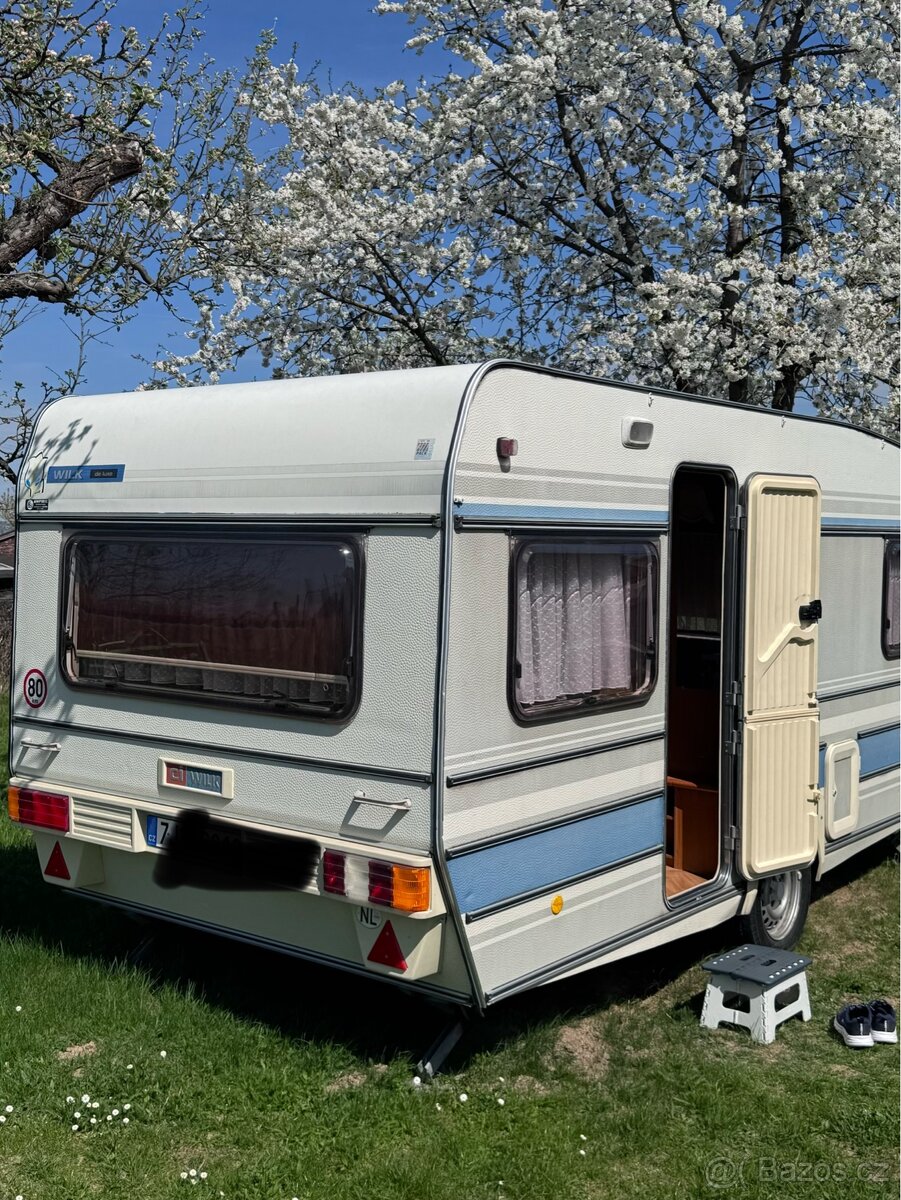 Karavan Wilk 450 - 4