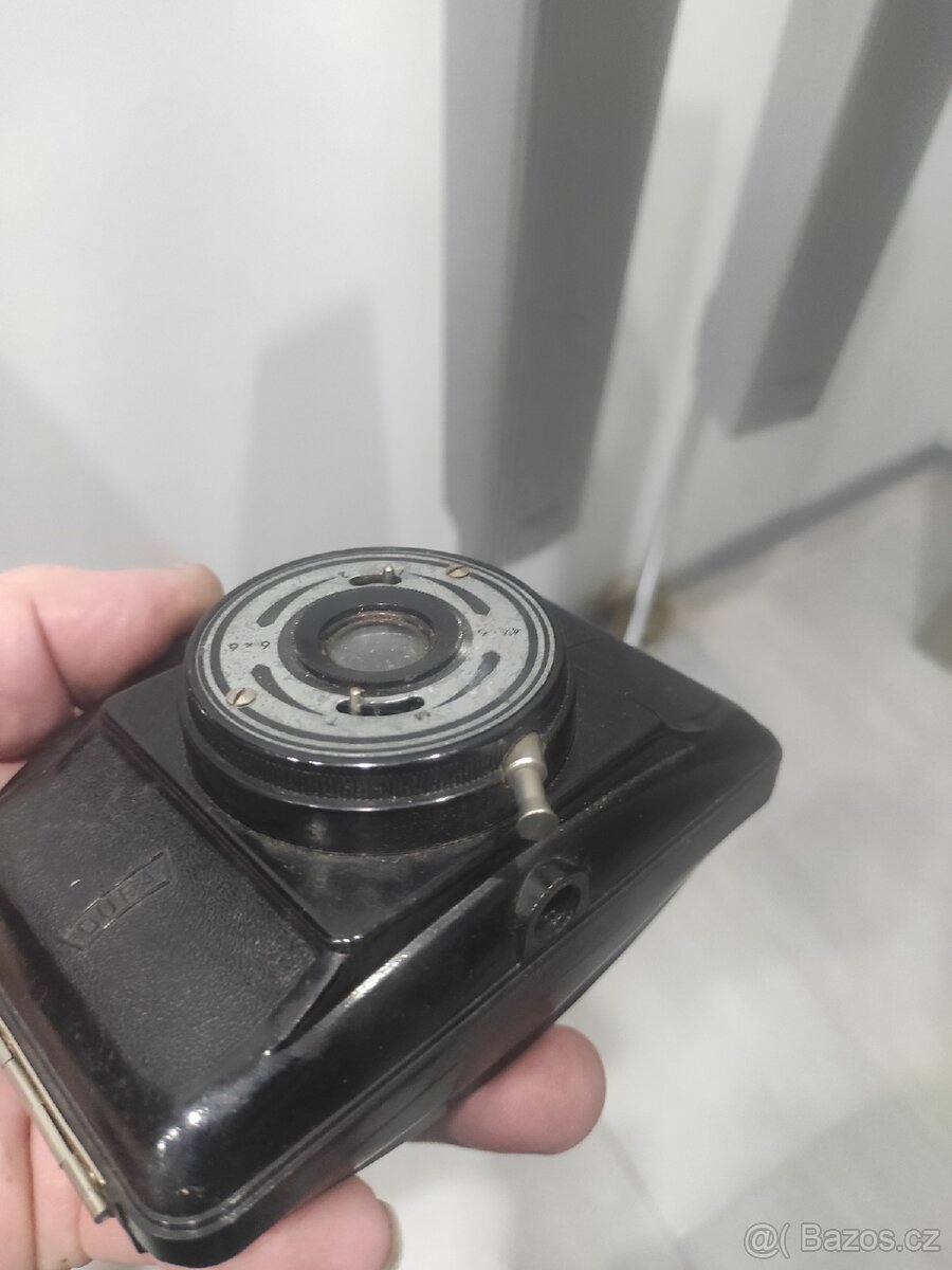 Fotoaparát bakelitovy - 4