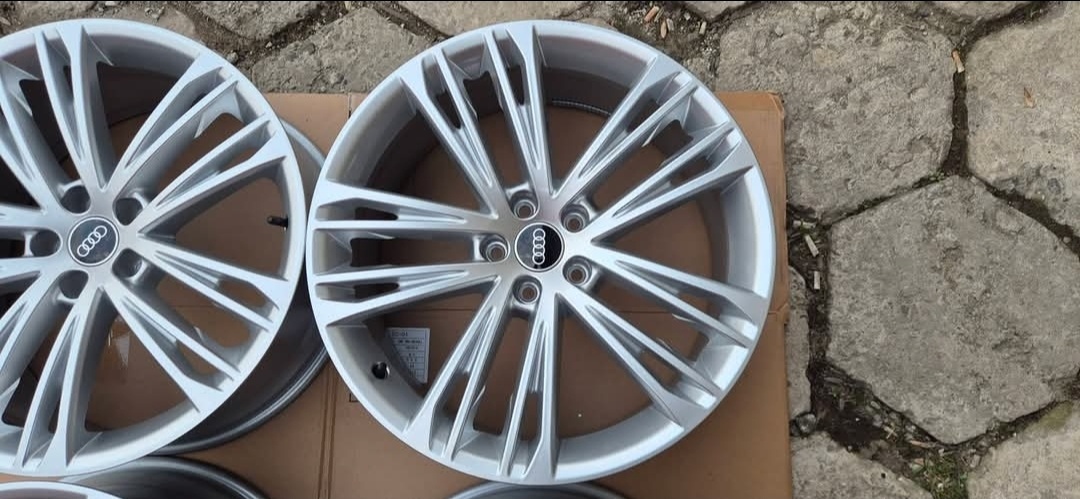 Originální alu kola Audi A7 C8 R20 - 4