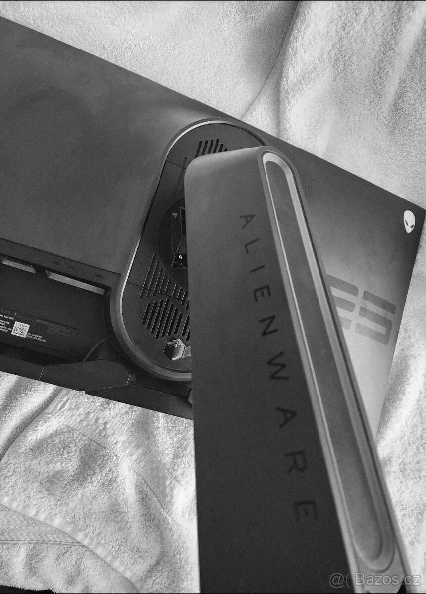 Dell Alienware AW2521HF - 4
