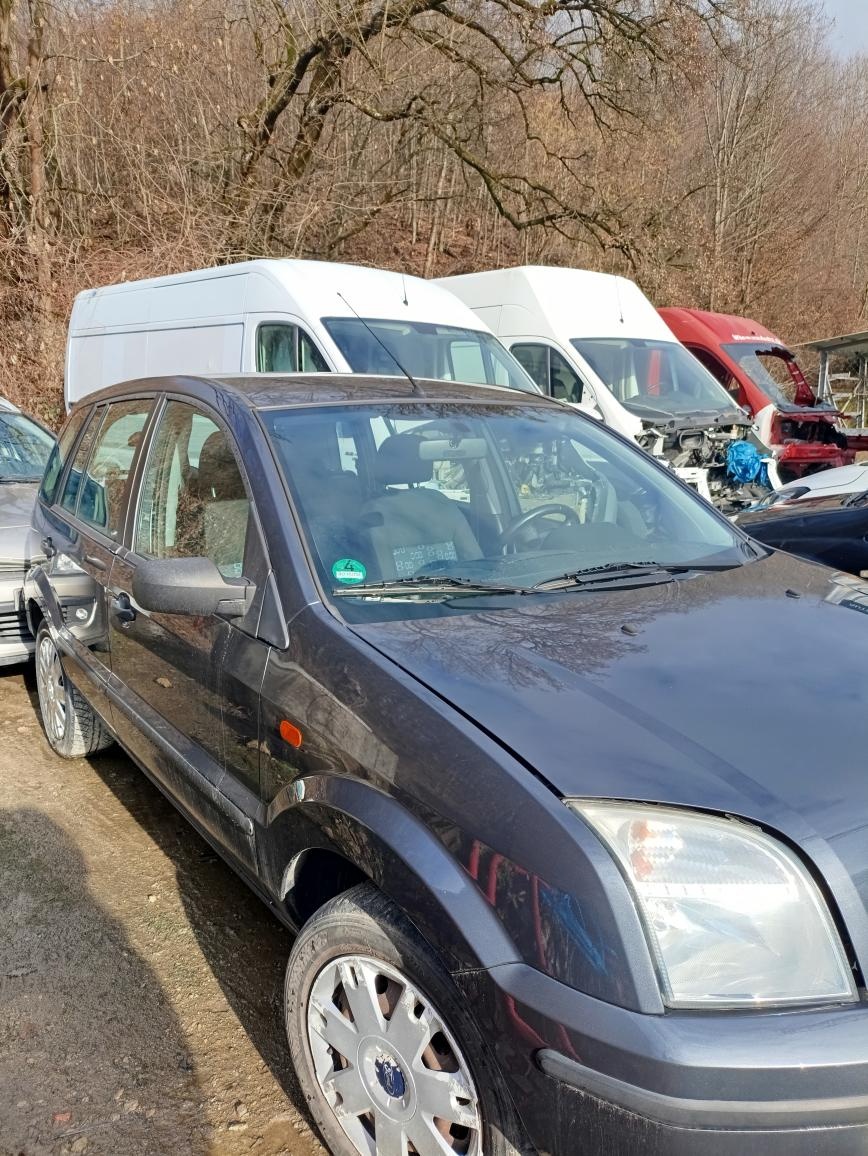 Ford Fusion 1.6 náhradní díly - 4