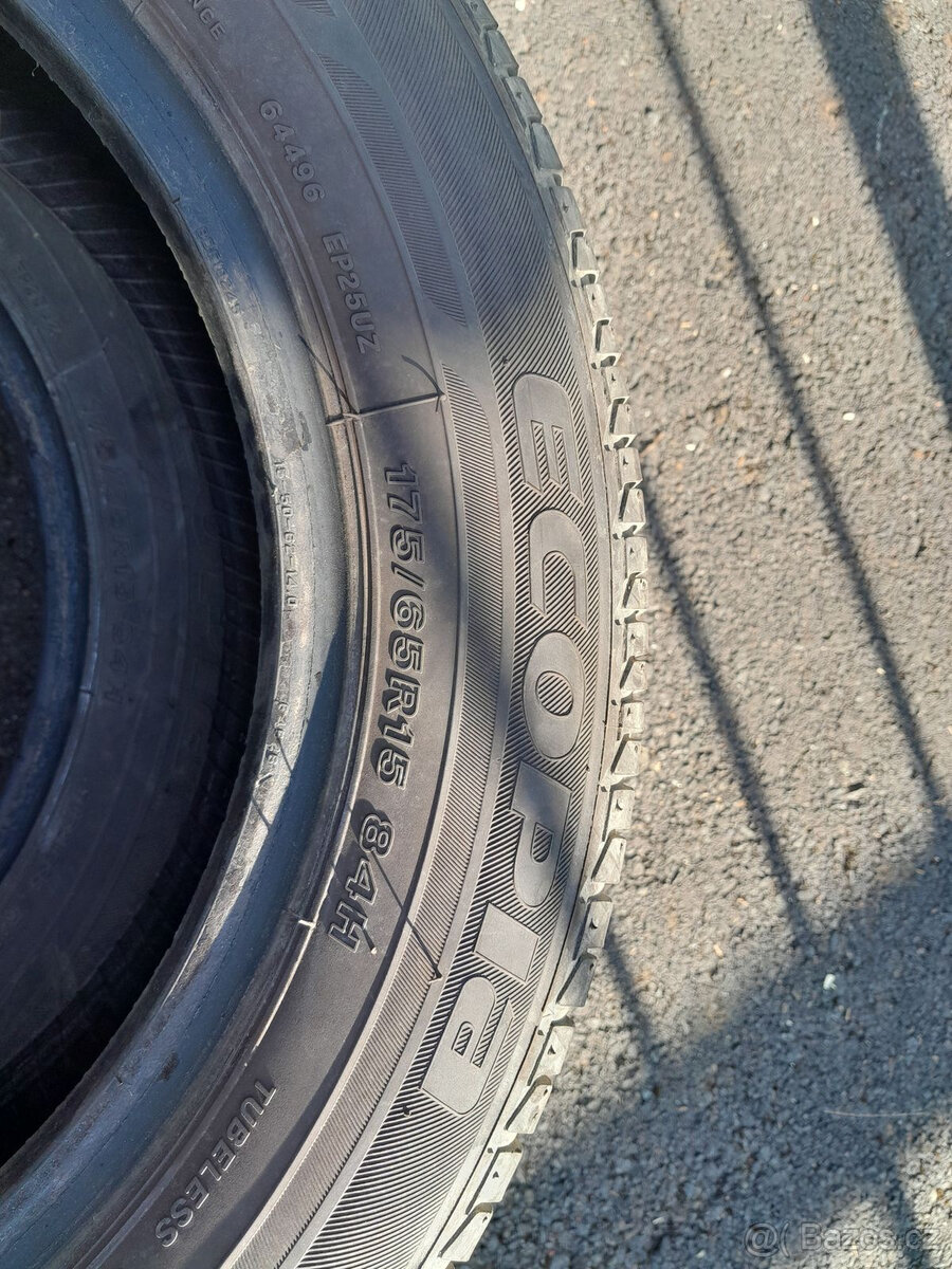 BRIDGESTONE 175/65/R15 - letní - 4