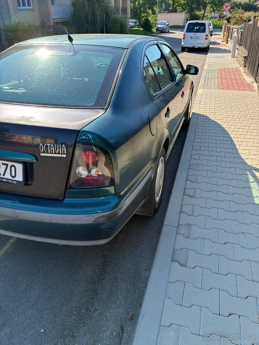 Škoda octavia 1, 1.6 MPI, 55kW - 4