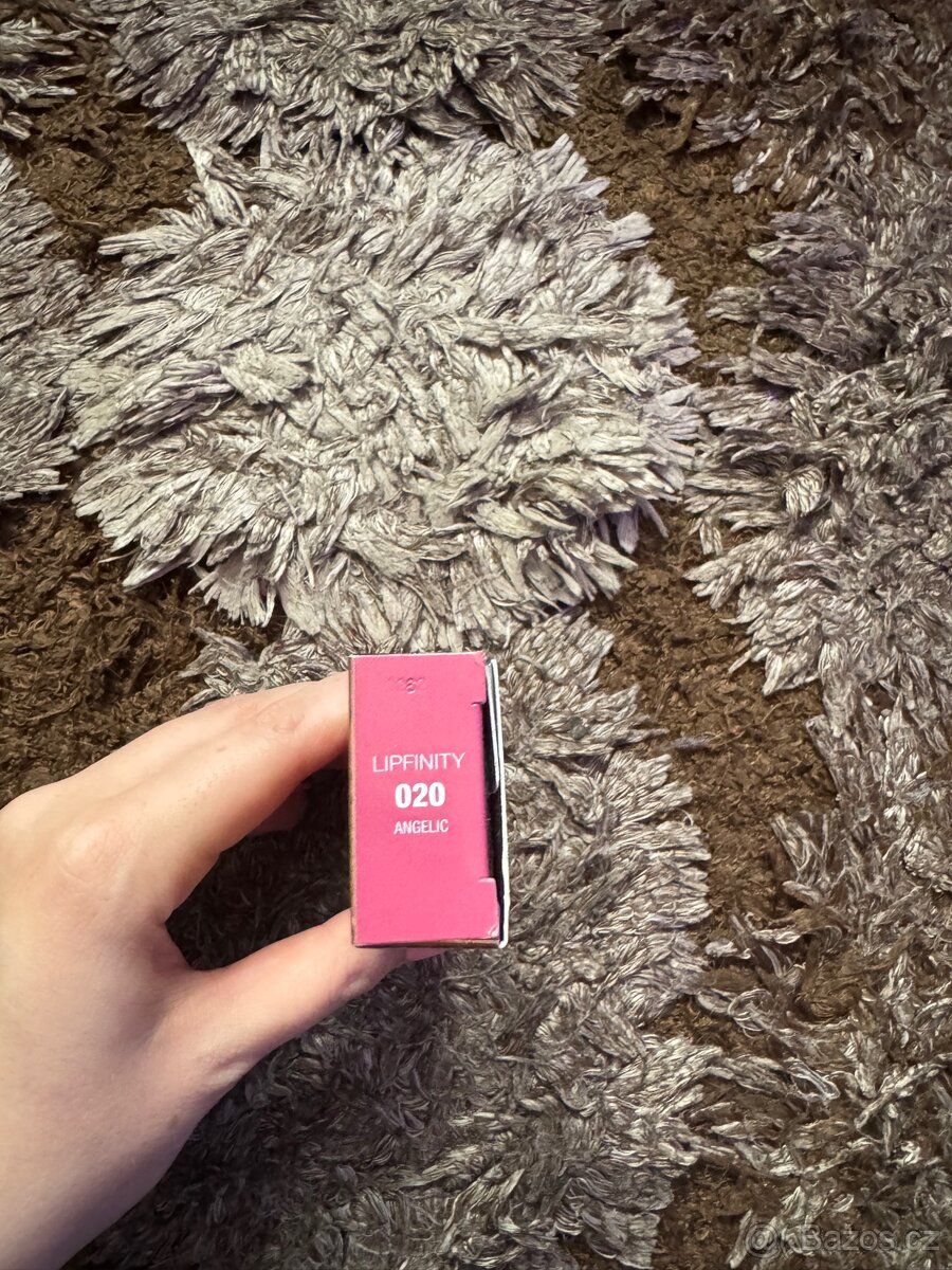Max Factor Lipfinity dlouhotrvající rtěnka 20 Angelic 4,2 g - 4