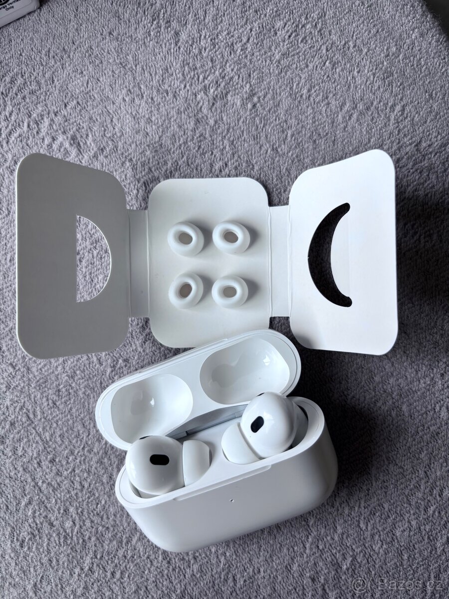 Apple airpods pro - 4