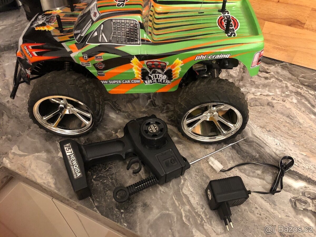 RC model terénního vozu. Je jako novy. - 4