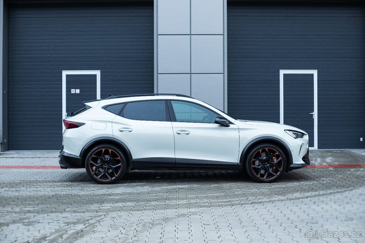 Cupra Formentor, TAIGA GREY VZ5 360/999 DCC 287KW 360 DPH - 4