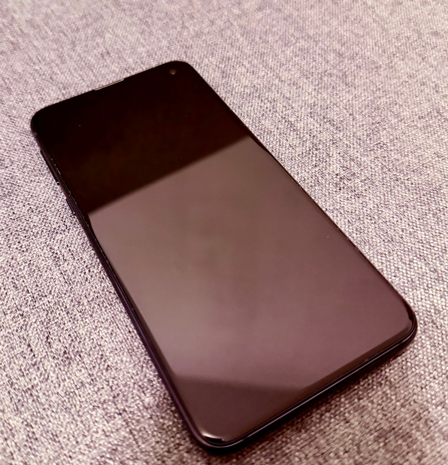 Samsung Galaxy S10e Dual SIM černá - 4