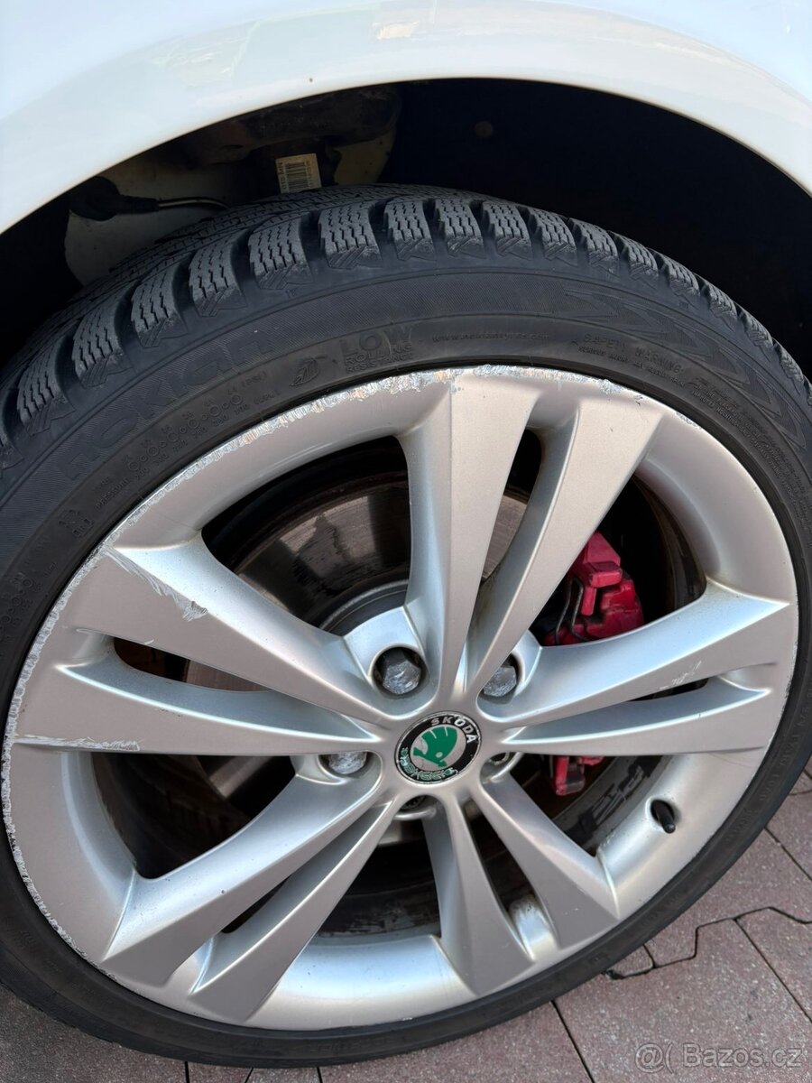 Škoda octavia 2 rs facelift - 4