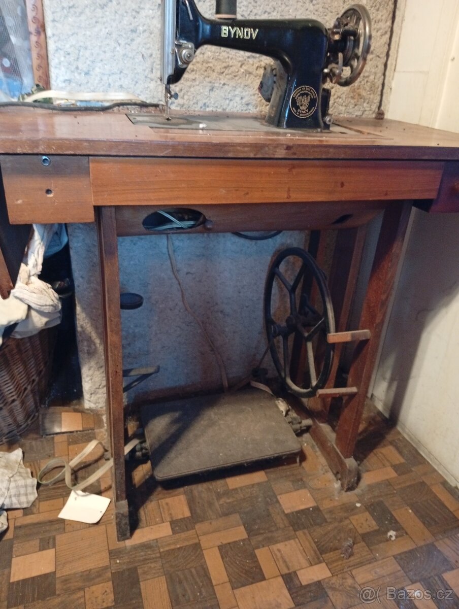 šicí stroj - 4