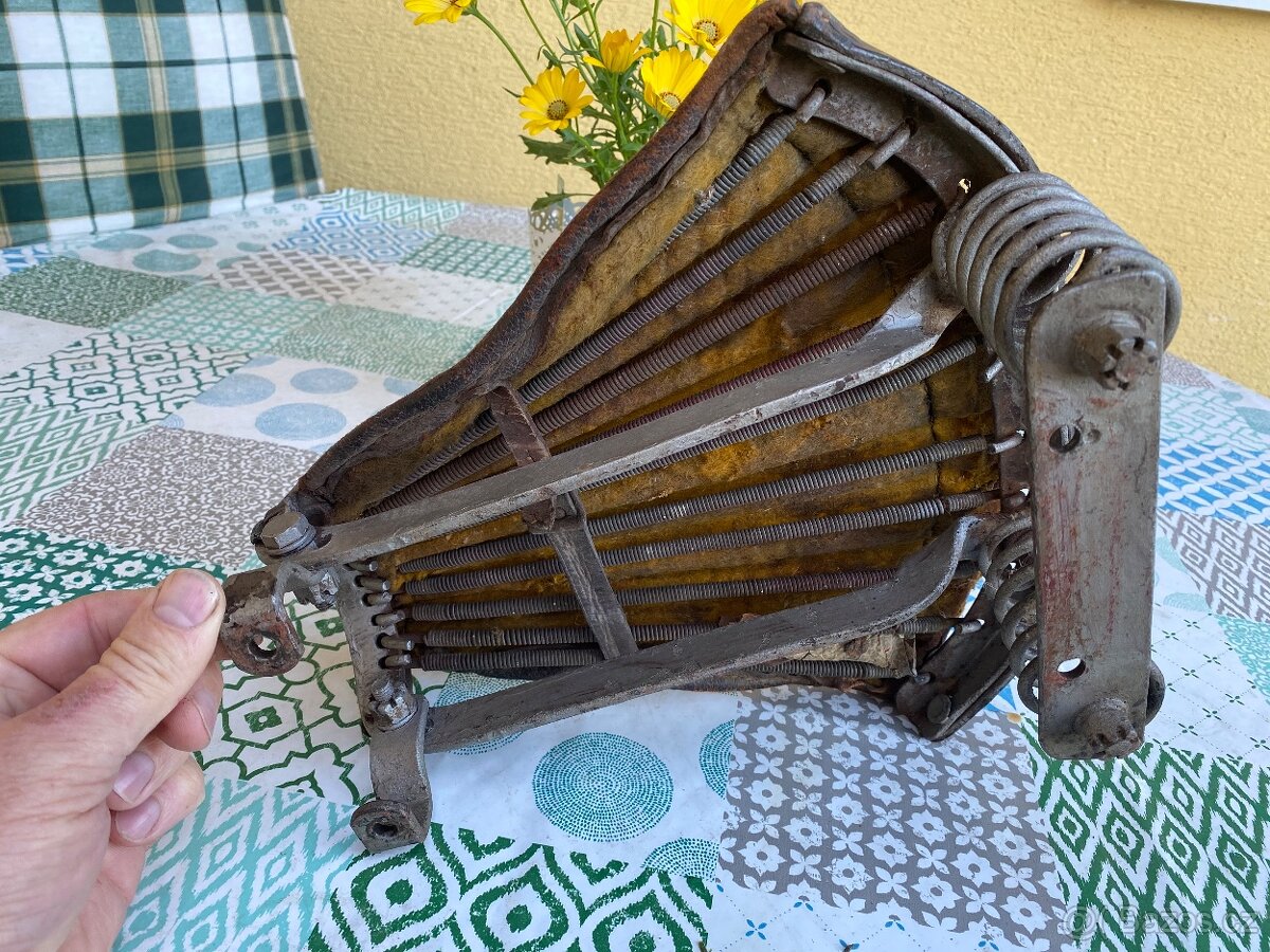 Tandem Jawa Spec sv ohv sedlo - Předválka - 4