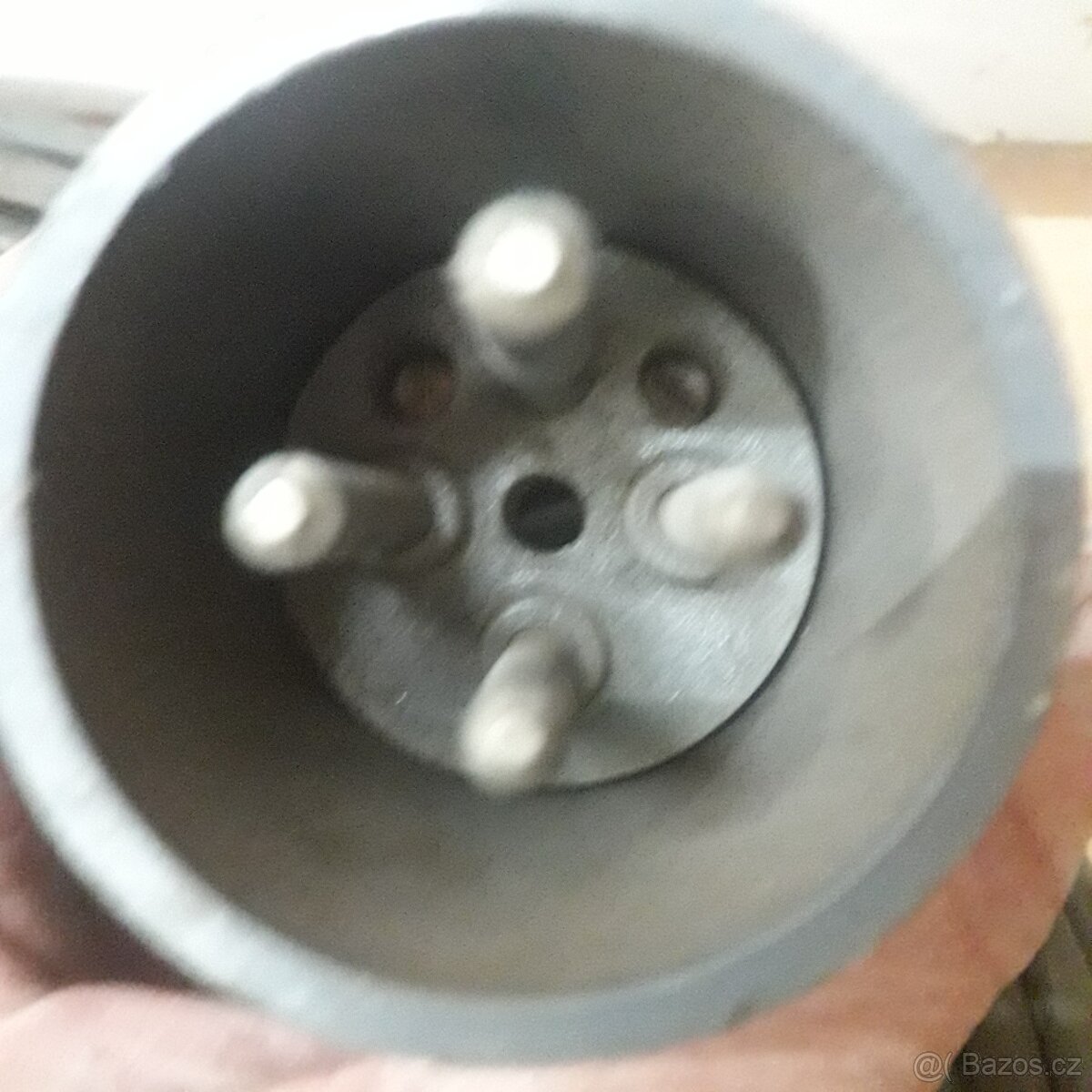 PRODLUŽOVACÍ KABEL 380V - 4
