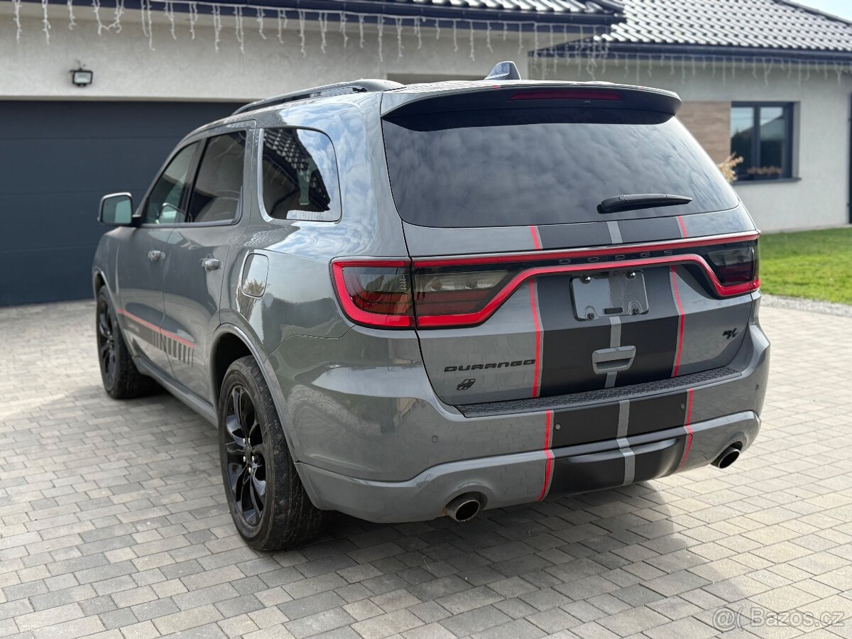 DODGE DURANGO 5.7 HEMI V8 2021 FULL VYBAVA DPH - 4