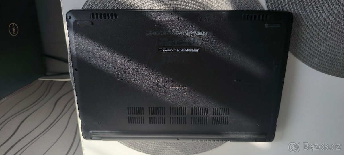 DELL Latitude 3580 intel-core i3 6gen. - 4