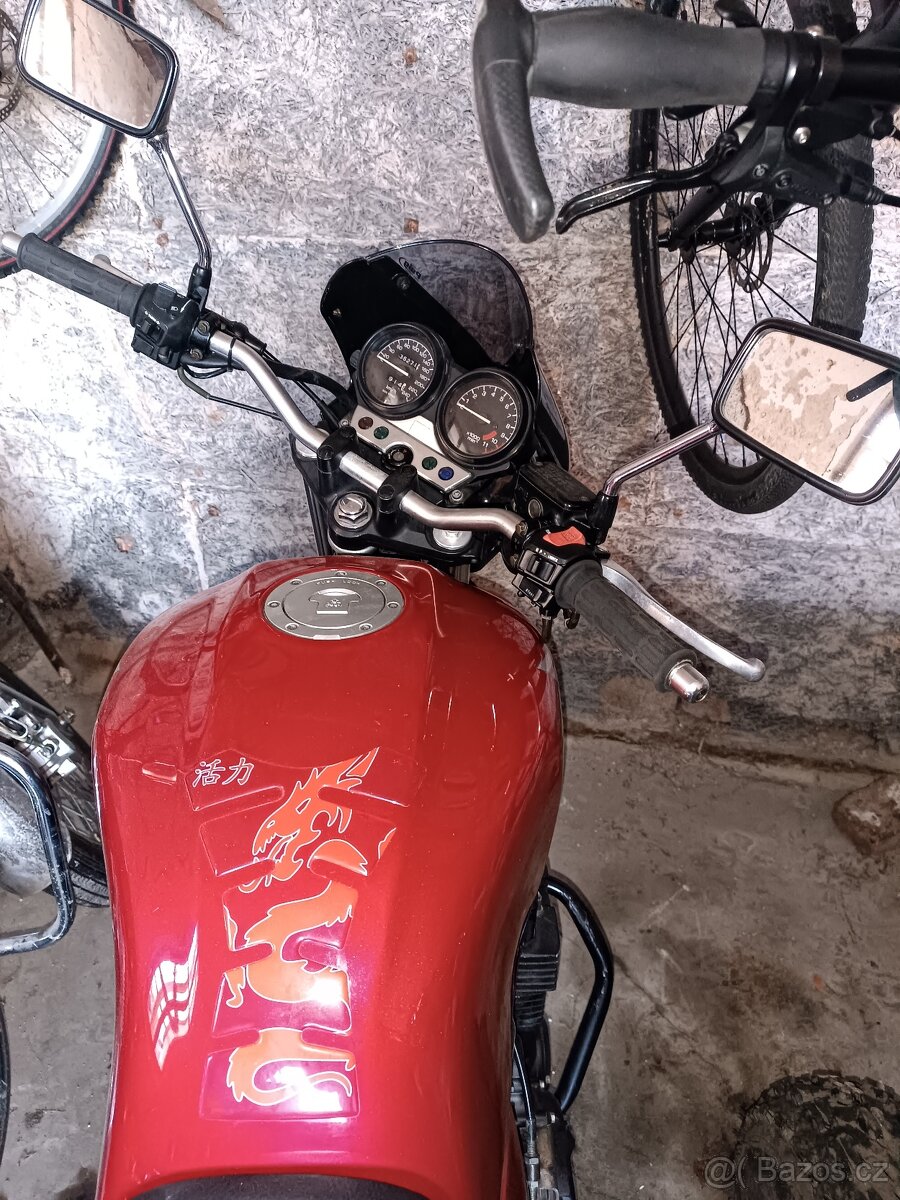 Honda CB sevenfifty - 4