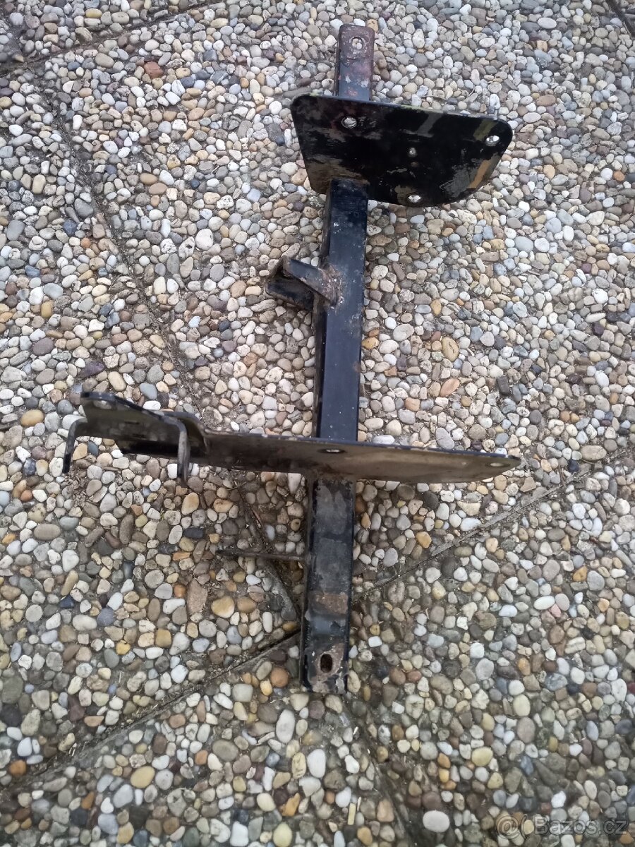 Simson Skůtr držák motoru - 4