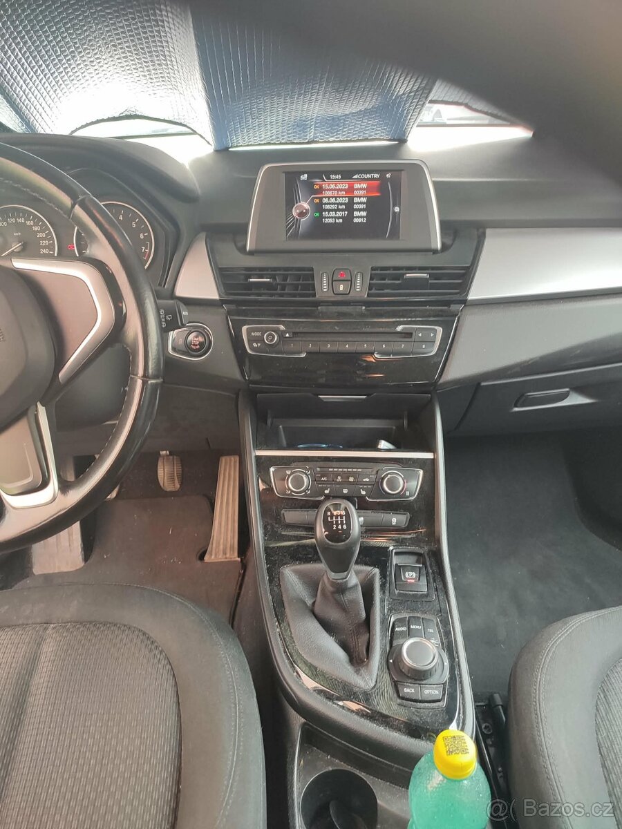 BMW 218i ACTIVE TOURER - 4