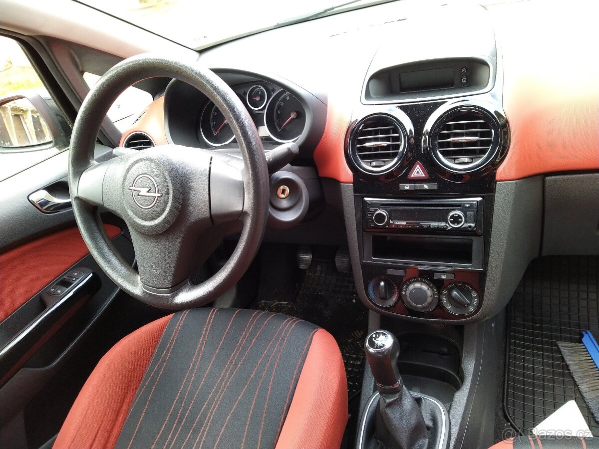 Opel Corsa 1.2 - 4
