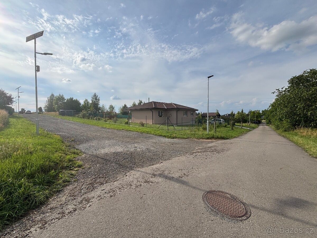 stavební pozemek 1582 m² v Kostelci u Heřmanova Městce - 4