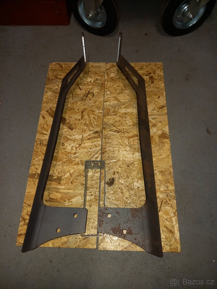 Držák LED rampy Wrangler JK