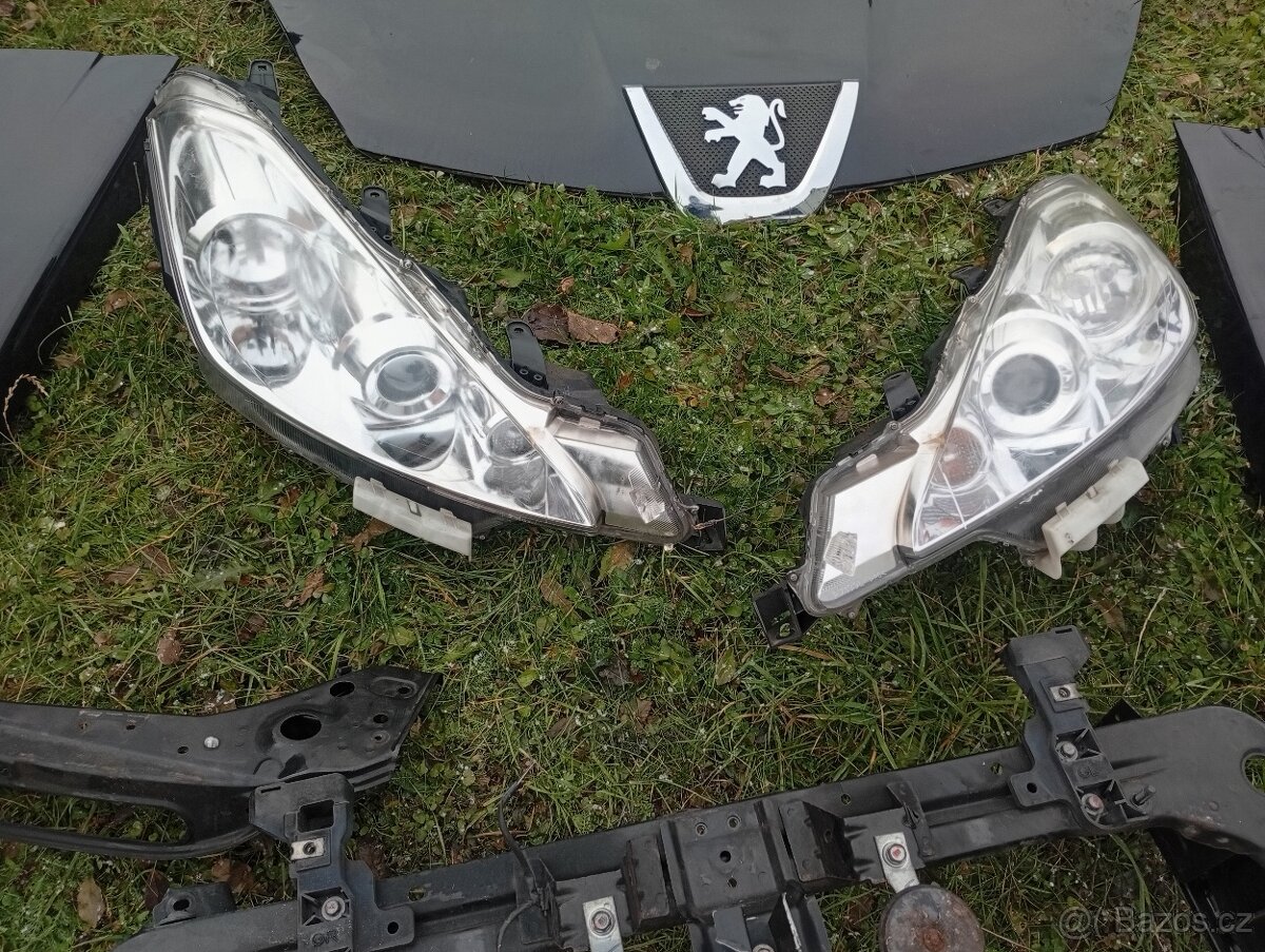 PEUGEOT 4007, DÍLY NA PŘEDNÍ ČÁST JEN KOMPLET PŘEDEK - 4