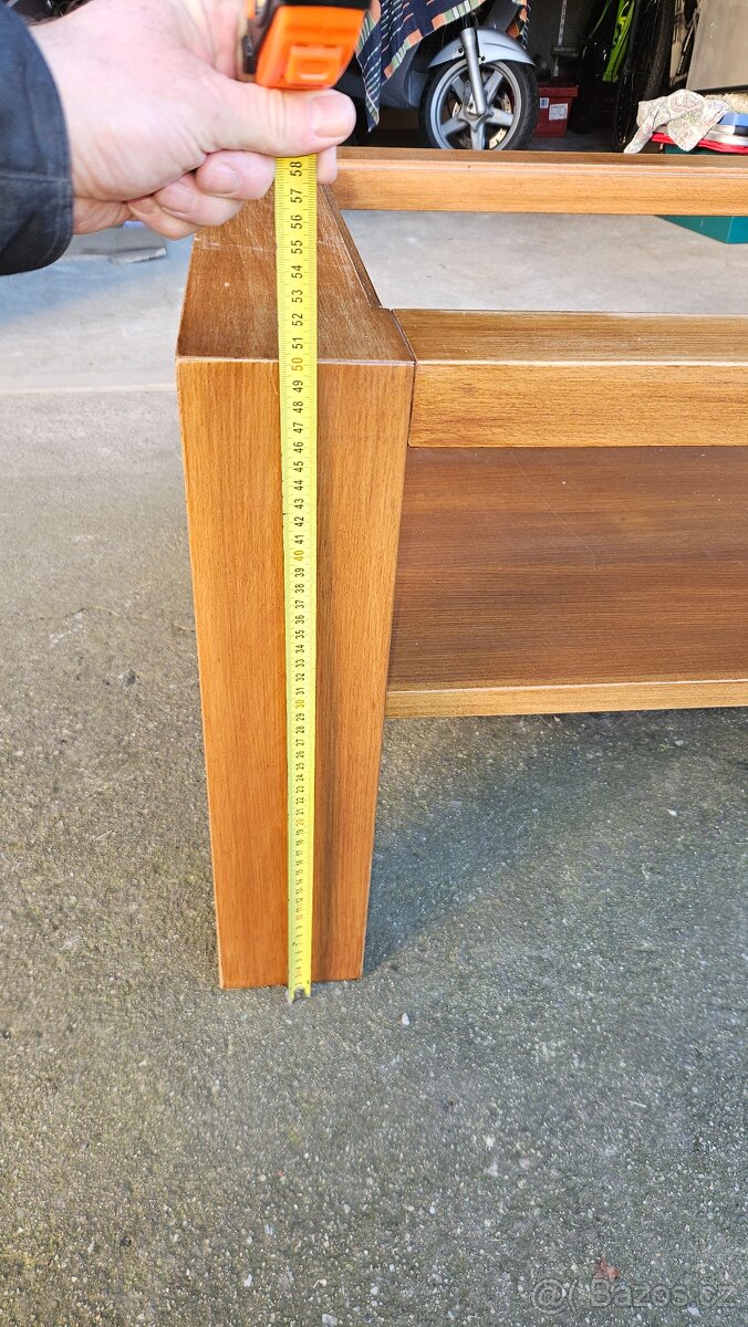 Prodám konferenční stolek - 4