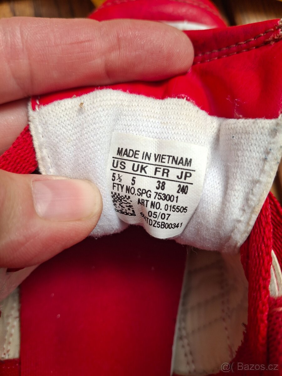 Kopačky Adidas Traxion, vel. 38 - 4