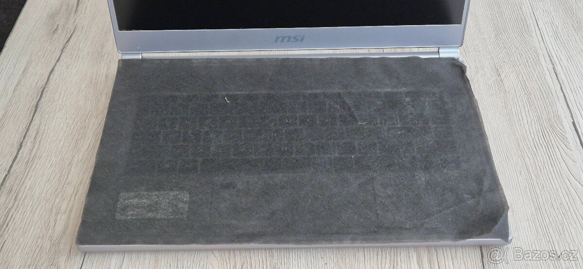 MSI Creator 4k i7-RTX2060 2xSSD - 4