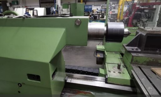 Soustruhy - hrotové SU 150 - 4