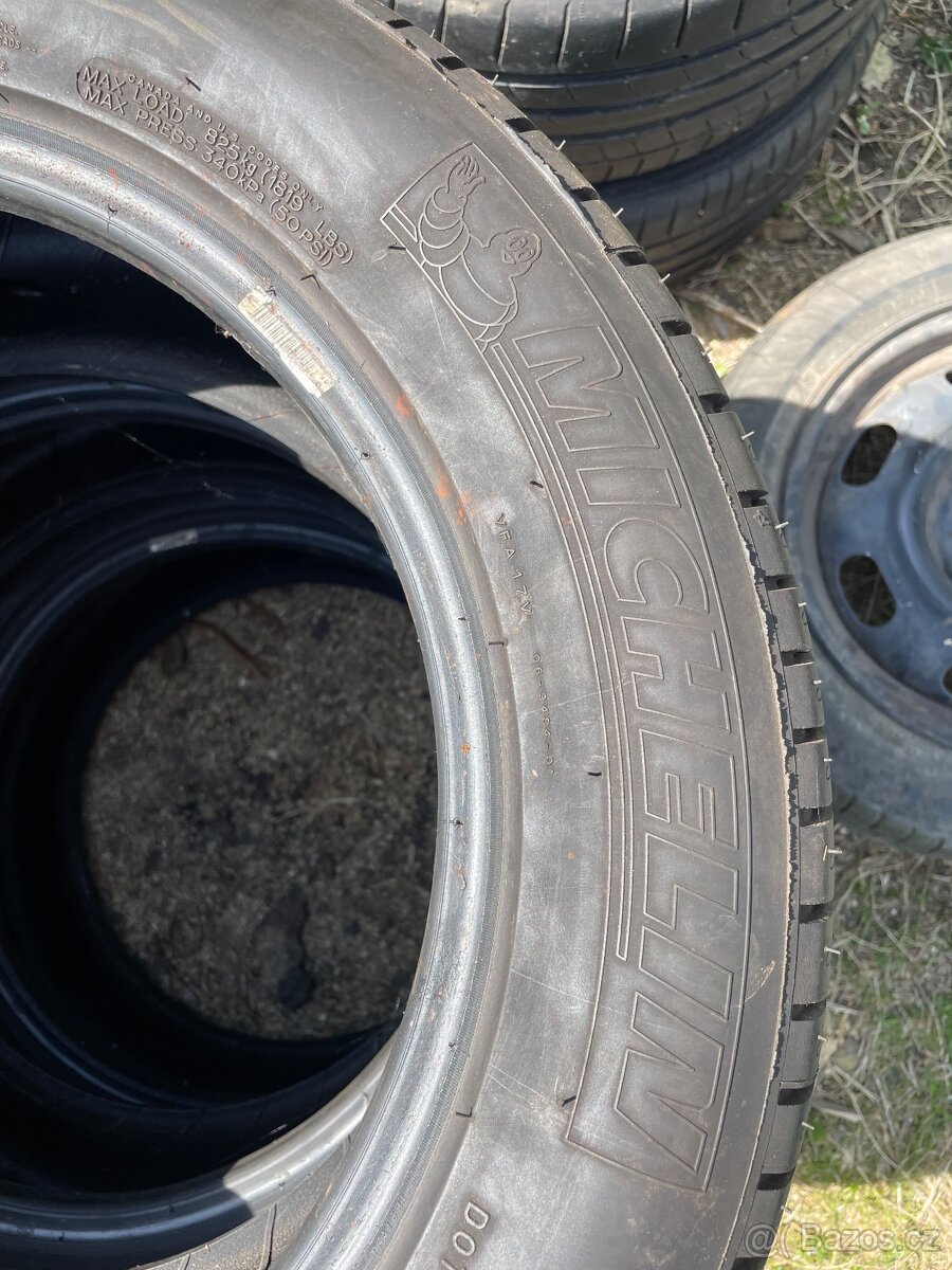 Leni pneu 225/55R17 - 4